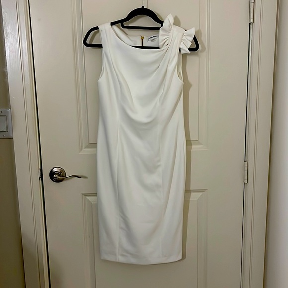 White Calvin Klein cocktail dress - Picture 2 of 3